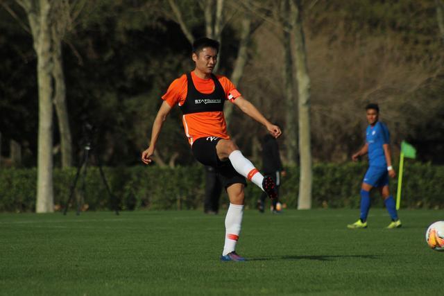 班凯罗50+13+9魔术克步行者 热火送活塞4连败